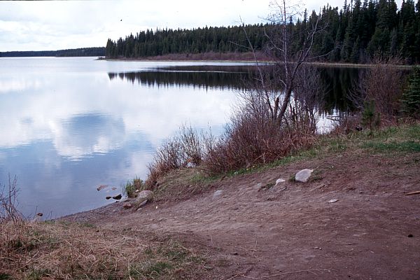 Grizzly Lake (West) boat launch, May 2000.